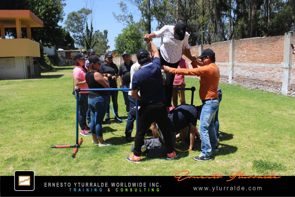 El Salvador Team Bonding, El Salvador Team Building, El Salvador Talleres de Cuerdas, Team Building en El Salvador